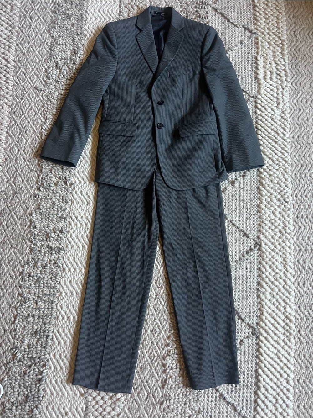 Joseph & Feiss Dark Gray Two-Piece Boy Suit *note top is 12 & bottoms are 10